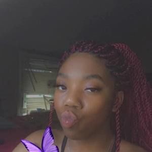 Meet your Posher, Chanette